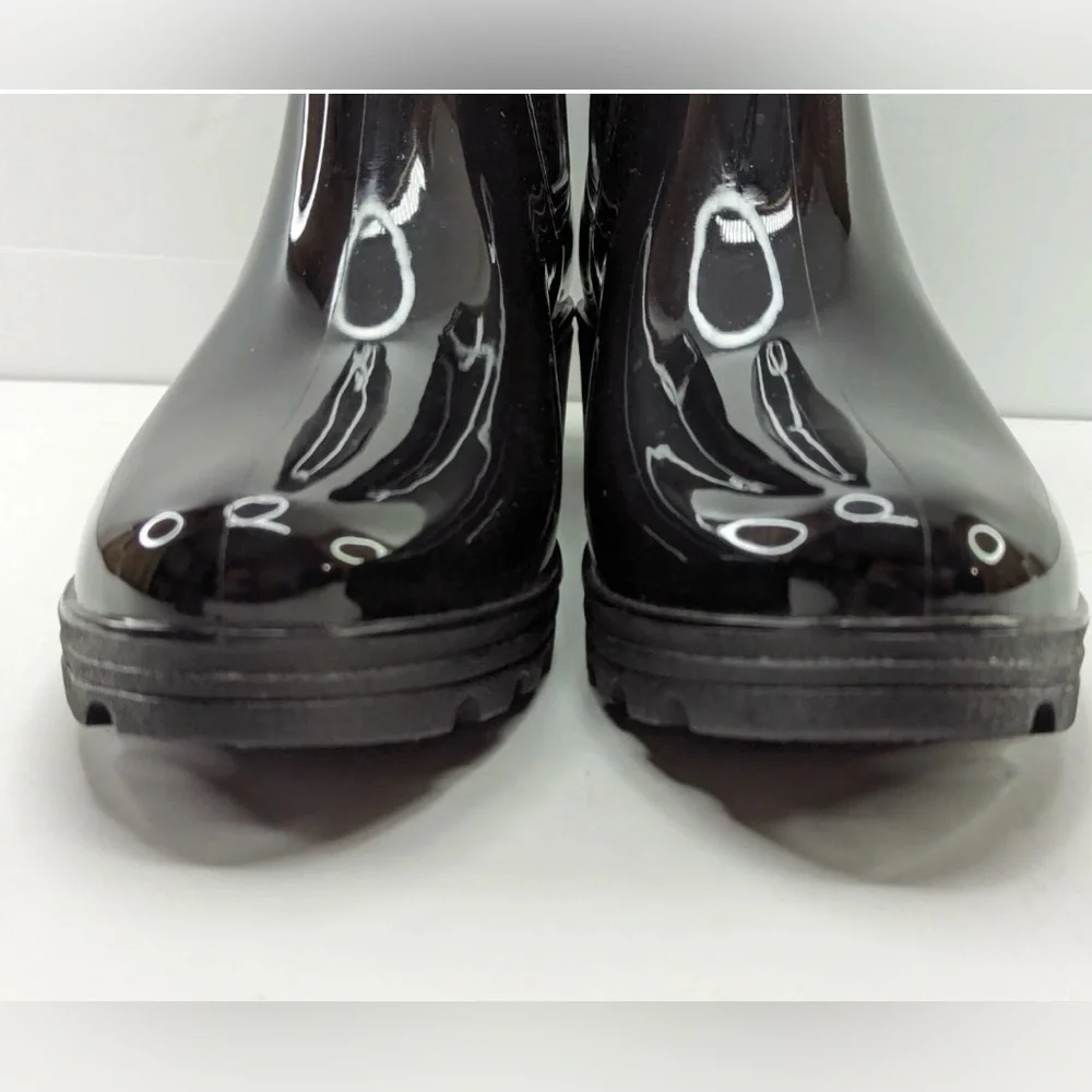 Belk Shiny Black Chelsea Boots